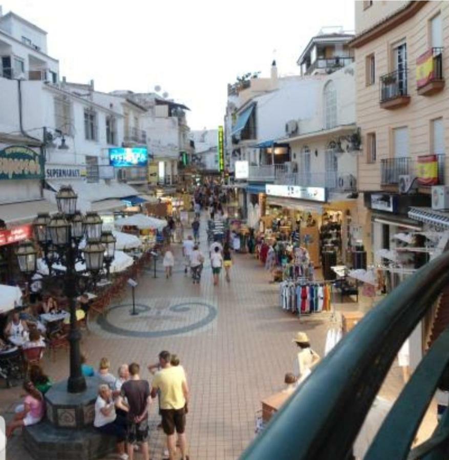 Ferienwohnung Estudio Con Vistas En Torremolinos Exterior foto